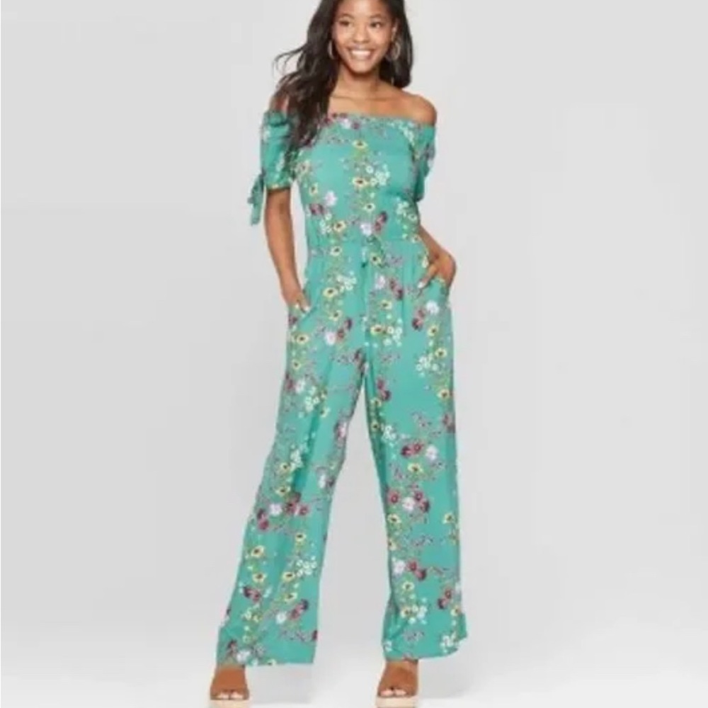 Xhilaration green floral jumpsuit